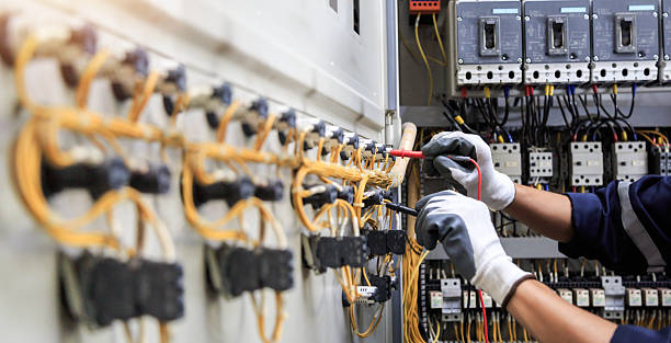 Professional Electrician technician working in Waxahachie, TX